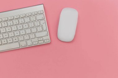 bilgisayar klavyesi ve fare