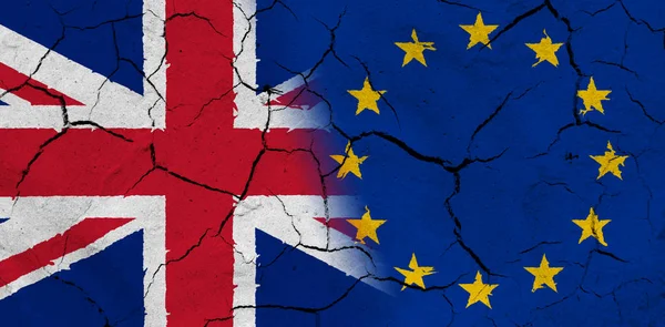 Kurumuş toprak doku ile İngiltere ve Avrupa Birliği bayrağı