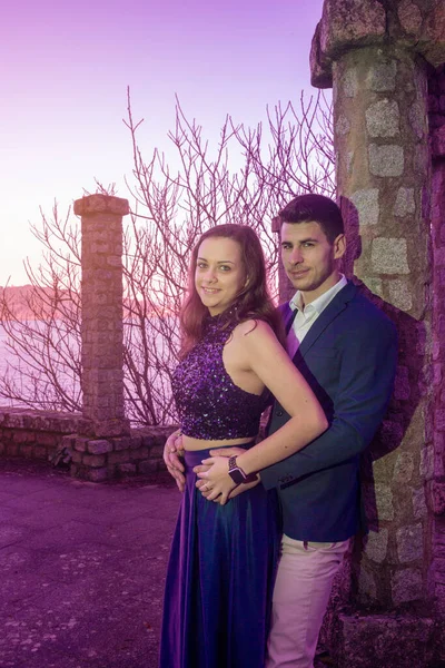 Foto de boda de una pareja joven en Baiona, Galicia, España —  Fotos de Stock