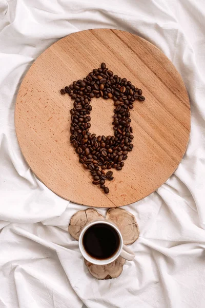 Sinal feito de grãos de café — Fotografia de Stock