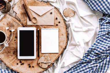 Tablet, defter ve zarf