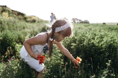  meisje buiten portret