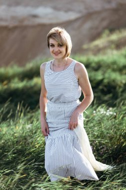 Genç güzel kadın.