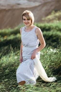 Genç güzel kadın.