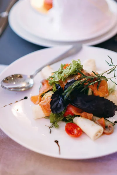 Aperitivos Carne Verduras Quesos Mesa Mesa Bodas Mesa Buffet —  Fotos de Stock