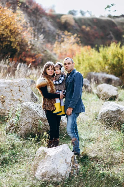 Pohled Rodiny Které Dohromady Představují Mimo — Stock fotografie