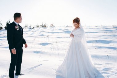 Zaman birlikte kış günde dışında zevk şirin yeni evliler 