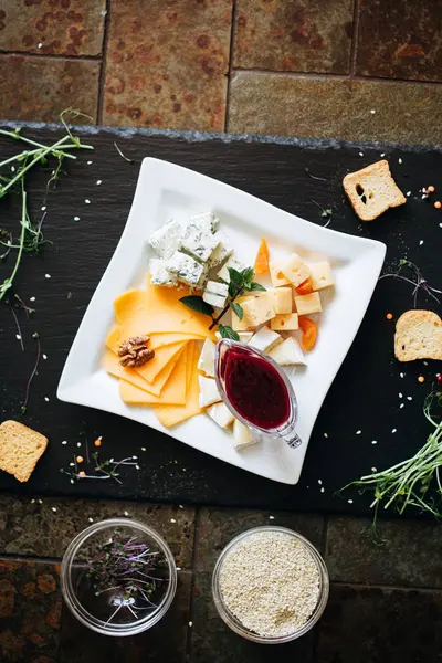 Varietà Formaggio Servito Con Marmellata — Foto Stock