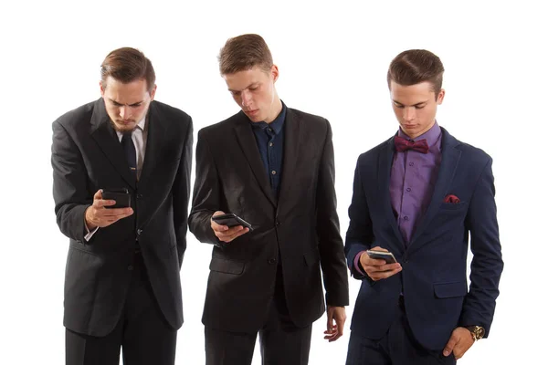Mannen op telefoons — Stockfoto