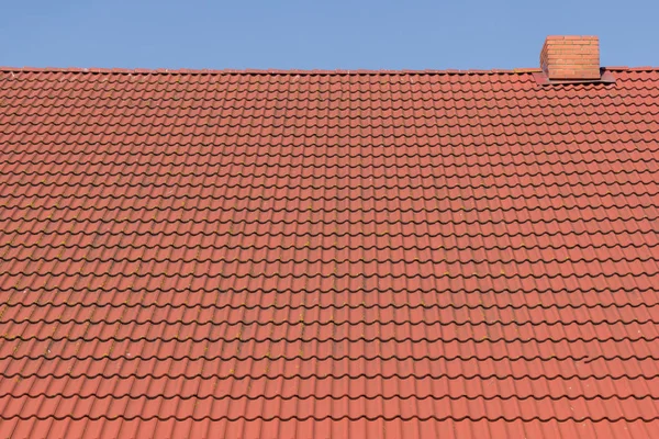 Techo de azulejo rojo — Foto de Stock