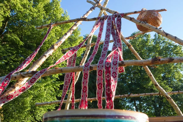 Celebrando o solstício de verão . — Fotografia de Stock