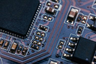 Devre tamiri. Elektronik donanım modern teknoloji. Anakart dijital kişisel bilgisayar çipi. Teknoloji bilimi geçmişi. Entegre iletişim işlemcisi. Bilgi mühendisliği bileşeni