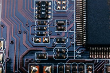 Devre tamiri. Elektronik donanım modern teknoloji. Anakart dijital kişisel bilgisayar çipi. Teknoloji bilimi geçmişi. Entegre iletişim işlemcisi. Bilgi mühendisliği bileşeni.