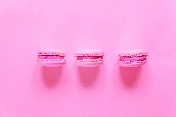 Pastel Postre Macaroon Macaroon Rosa Almendra Dulce Aislado Sobre Fondo — Foto de Stock