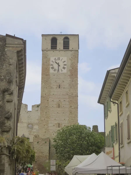 Aldeia histórica Castellaro Lagusello Monzambano Mantova Itália — Fotografia de Stock