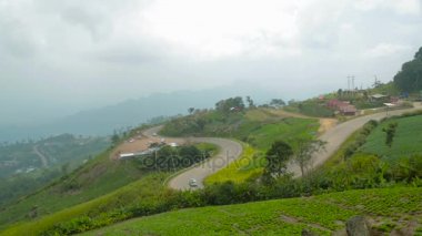 Doğa, dağlar, bulutlar ve atmosfer