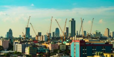 Şehirdeki inşaat projesi