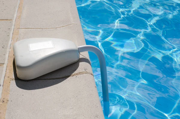 Swimming pool alarm — Stock Photo, Image