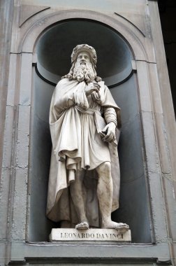 leonardo da vinci heykeli
