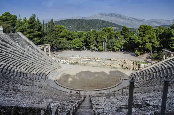 O teatro epidaurus sua história e algo que não se — Fotografia de Stock