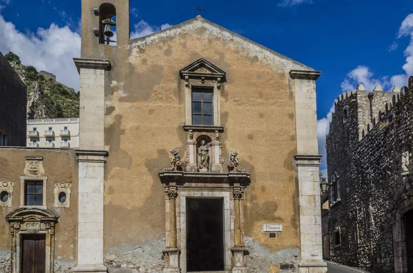 Iglesia de santa caterina en taormina — Foto de Stock