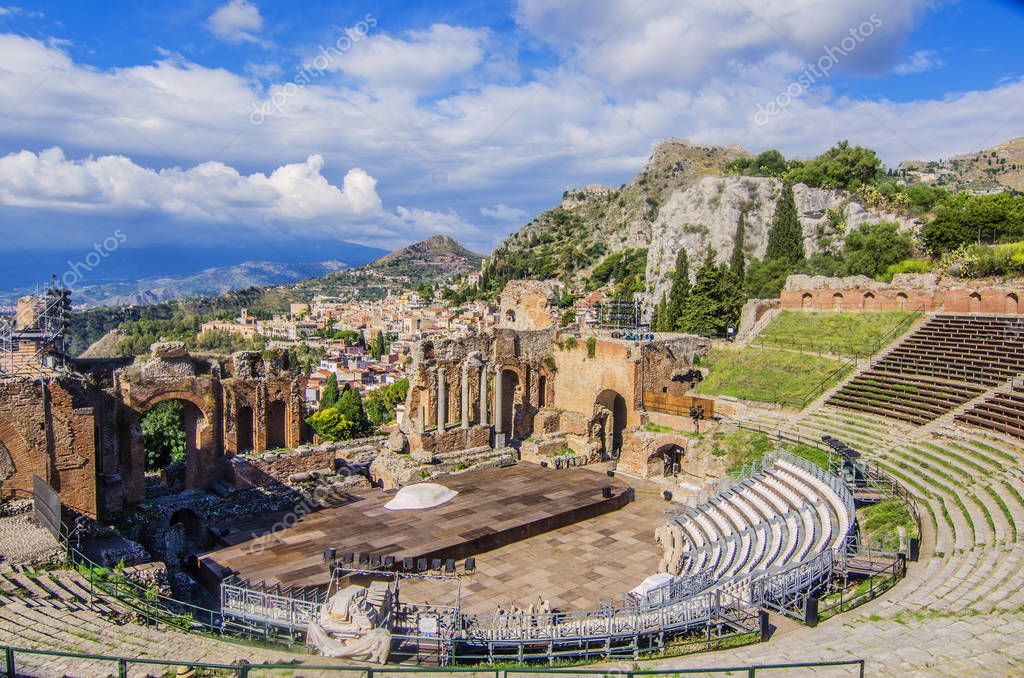 Panoramic view of the city theater of taormina sicily