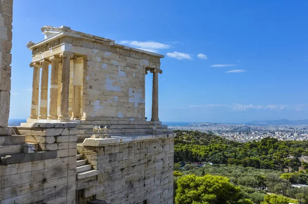 Vue de la ville depuis l'acropole d'athens — Photo