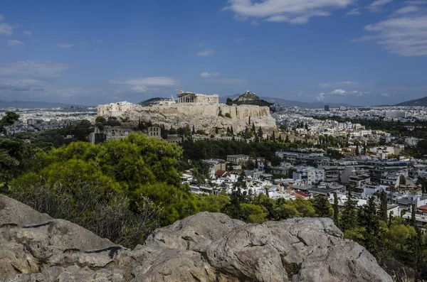 Acrópole e Colina de Lycabettus — Fotografia de Stock