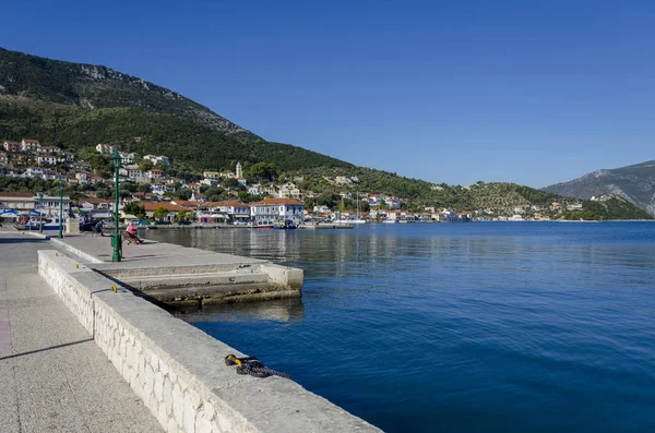 Veduta della darsena e del porto di Vathy sull'isola di Itaca — Foto Stock