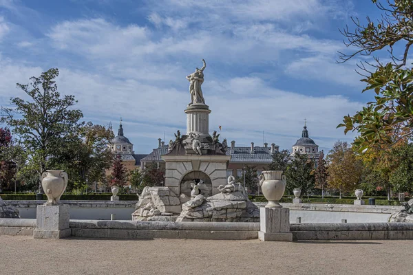 Fonte di Ercole e Anteo nella città di Aranjuez. Madrid Spagna — Foto Stock