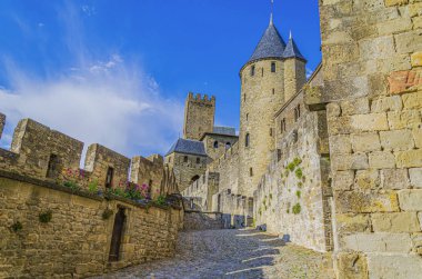 Güney Fransa 'nın kalelerinde günbatımı