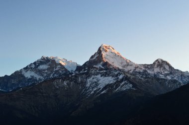 Himalayalar'da gündoğumu