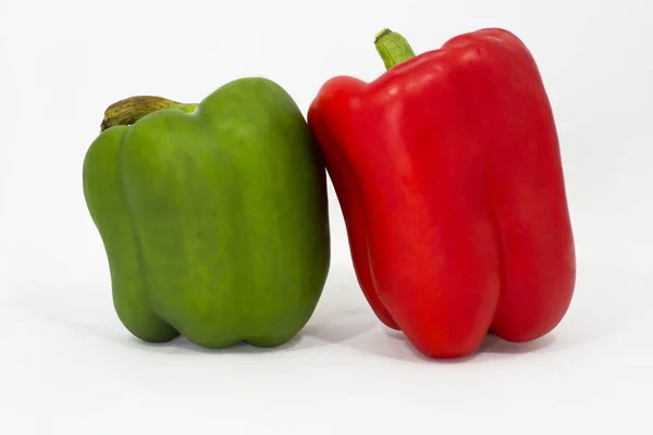 Red and green peppers — Stock Photo, Image