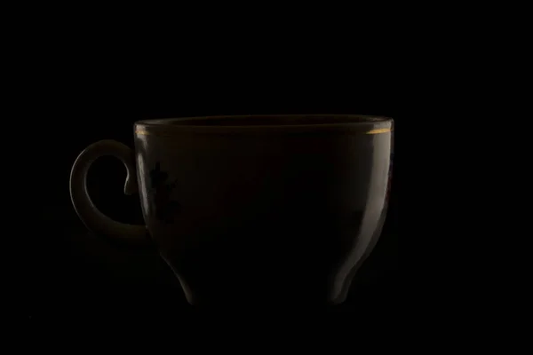 검은색에 컵의 컨투어 반영 — 스톡 사진