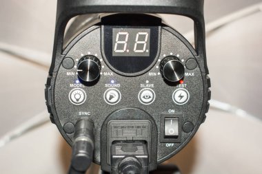 Stüdyo flash geri panelini görüntüleme