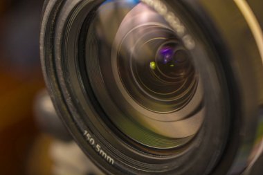 arka plan parlama objektif lens