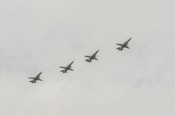 Interceptores supersónicos de aviones MiG-31 — Foto de Stock