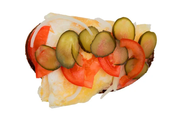 Sandwich Con Huevos Revueltos Jamón Tomates Cebollas Pepinos Escabeche —  Fotos de Stock