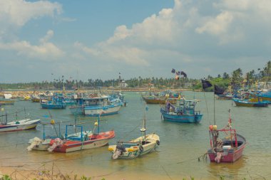 2 Mart 2018. Hikkaduwa, Sri Lanka. Ahşap balıkçı tekneleri