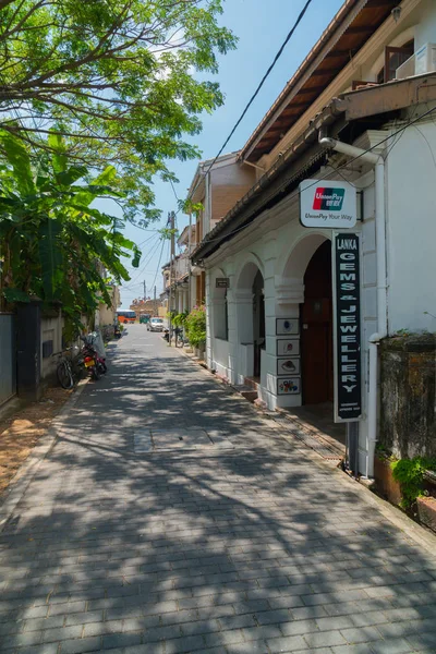 3 Mart 2018. Galle Fort. Sri Lanka. Safra kale sokak