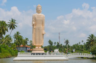 Hikkaduwa Peraliya Buda heykeli 