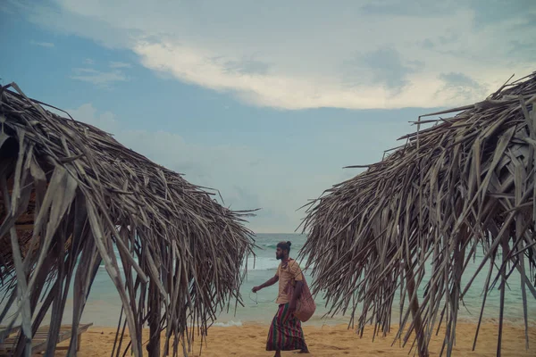 Março 2018 Sri Lanka Guarda Chuva Cana Praia Ocea — Fotografia de Stock