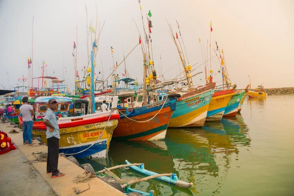 Амбалангода Шри Ланка Марта 2018 Года Лодки Рыбаков Порту — стоковое фото