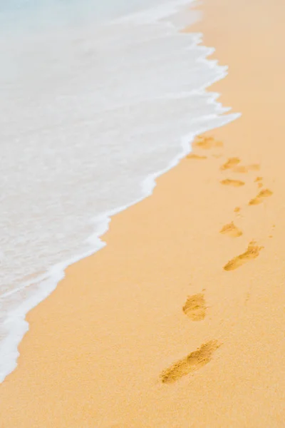 Fußabdrücke Sand Küstenstreifen — Stockfoto