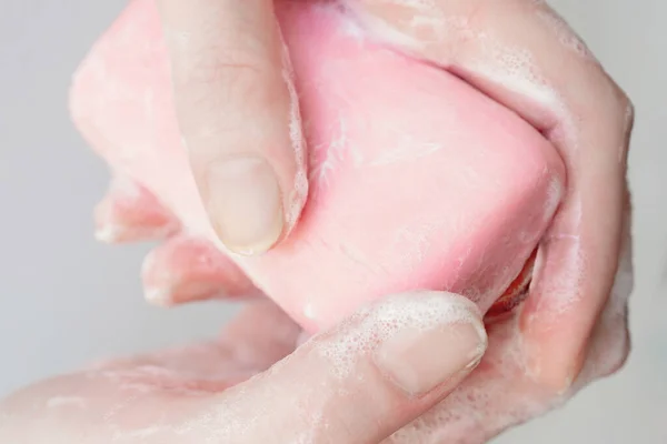 Sabão Antibacteriano Nas Mãos Desinfecção Das Mãos Com Sabão Limpeza — Fotografia de Stock