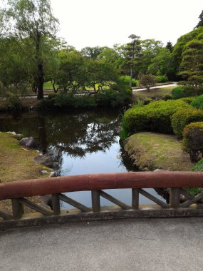 Jogging spor egzersiz Park yolu yan göl