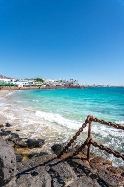 Playa Bianca, Lanzarote, Kanarya Adaları. Turkuaz su ve plaj