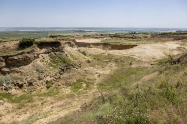 Taş ocağı çim kum yaz