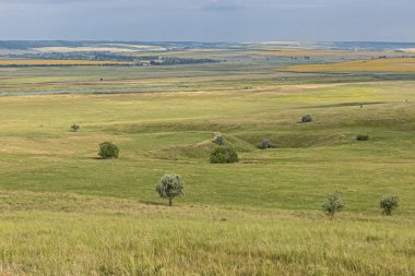 Bozkır Hills yaz alan