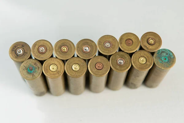 Jakt Kassetter Patroner Vit Bakgrund Jakt Ammunition — Stockfoto